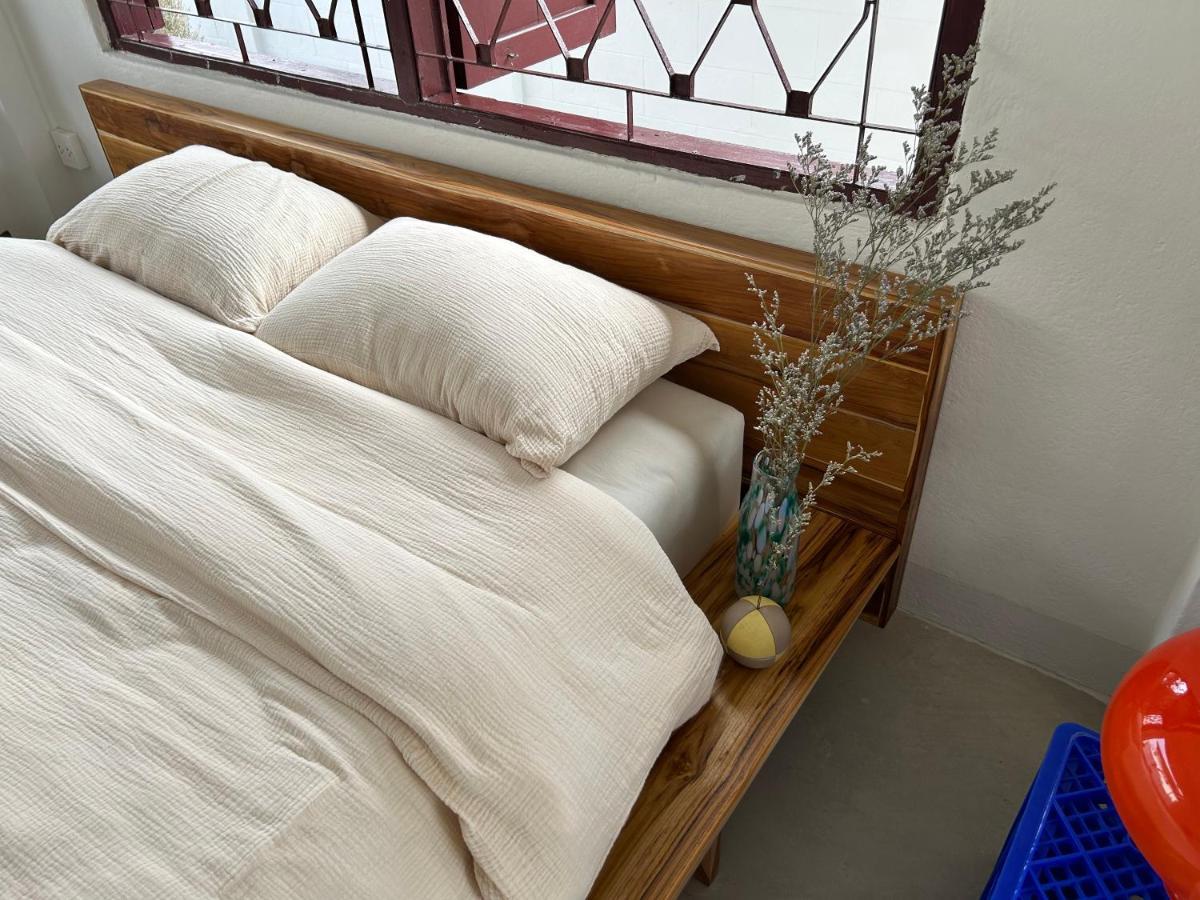 Cozy Villa In Chiangmai Old Town Chiang Mai Exterior photo